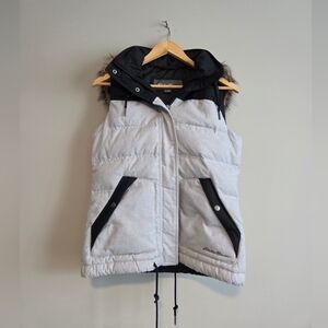 Eddie Bauer Gray Hooded Faux Fur Trim Down Puffer Vest Gorpcore Outdoor Layer